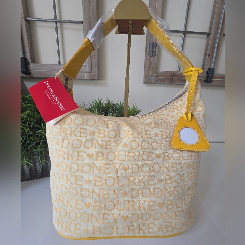 Dooney & Bourke Large Bucket Bag Sunflower Logo Canvas Leather Trim- New - Picture 4 of 16